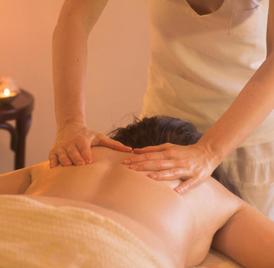 Formação de massagem e terapia de SPA dias 13,14 e 27 de Maio em Albufeira
